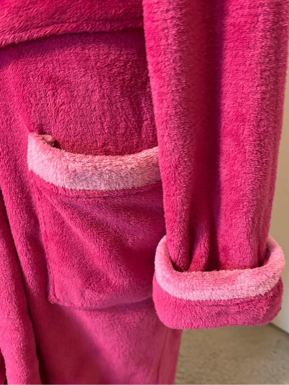 JASMINE ROSE Raspberry and Pink Long Fleece Robe - Picture 3 of 9